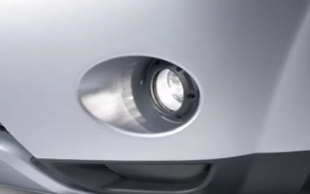 MZ380376EX - Exterior: Fog Lights, Outlander, Halogen for Mitsubishi: Outlander Image