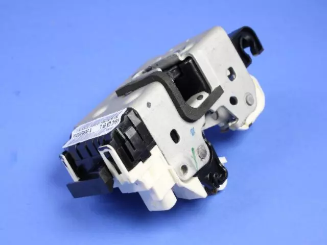 Latch - Mopar (04589586AG)