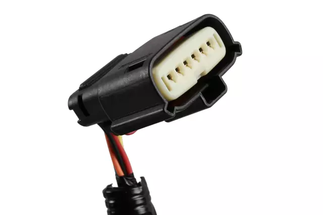 84211920 - : 2015-2020 Cadillac - Rear Driver Side Stop Lamp for Cadillac: Escalade, Escalade ESV Image