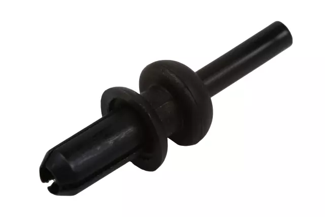 Luggage Shade Retainer - GM (13438262)