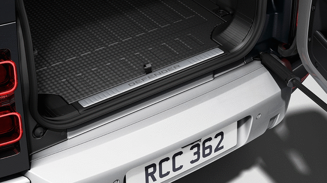 VPLES0594LAA - : Loadspace Tread Plate - Lunar for Land-Rover Image