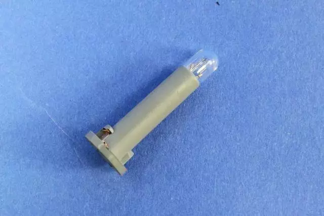 5018867AA - Electrical: Heater And A/c Control Bulb And Socket for Chrysler: Sebring | Dodge: Stratus Image