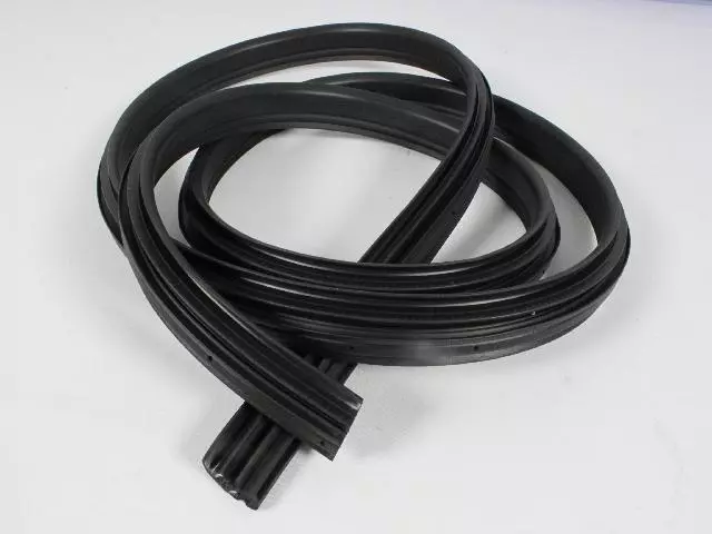 Rear Door Seal, Right & Left - Mopar (55359712AJ)