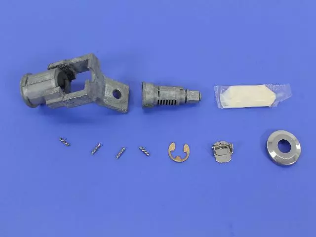 68004994AA - Body Sheet Metal Except Doors: Deck Lid Lock Cylinder for Mopar Image