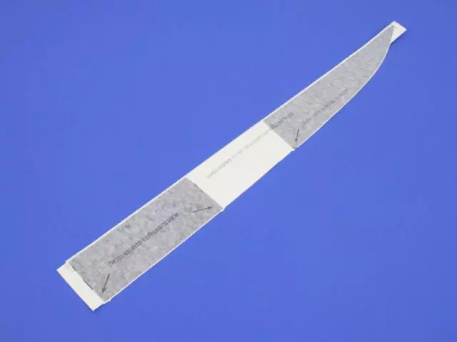 Decal - Mopar (04806319AB)