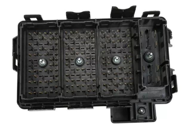 Engine Wiring Harness Junction Block - GM (25957379)