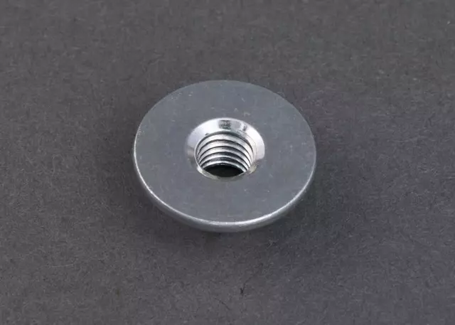 Tail Lamp Nut - Subaru (902370040)