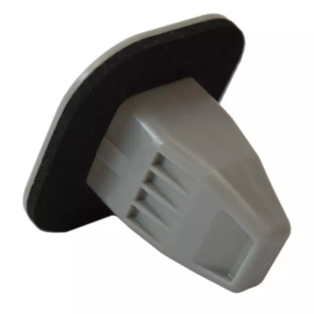 OEM NEW 2010-2014 Ford Mustang Left Bumper Cover Retainer Grommet 9M8Z-16K262-A - Ford (9M8Z-16K262-A)