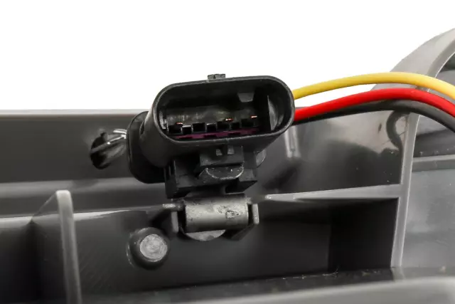 Driver Side Stop Lamp - GM (23507295)