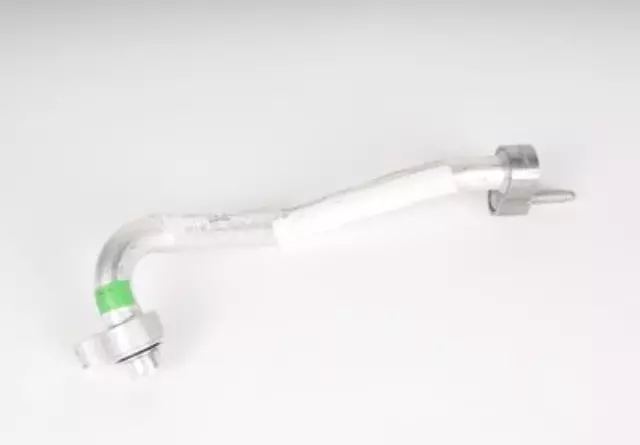 Air Conditioning Refrigerant Hose - GM (22714737)