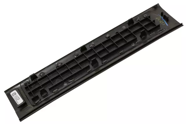 22817372 - Body: Rear Sill Plate for GM Image