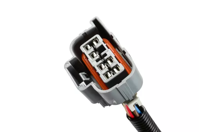 Driver Side Tail Lamp Assembly - GM (15910343)