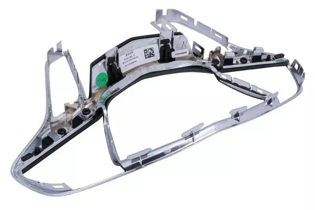 84116969 - Steering: Trim Cover for Cadillac: XT5 Image