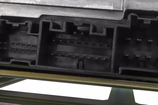 Amplifier - GM (87820359)