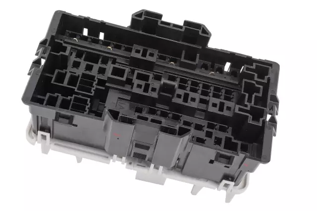 2019-2024 GM - Instrument Panel Wiring Harness Junction Block - GM (84254447)