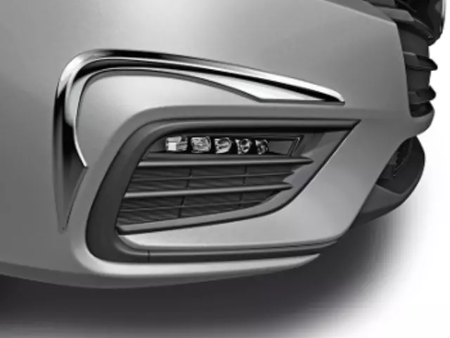 8F23TXM100A - : 2019-2022 Honda Insight - Front Bumper Accent - Chrome for Honda: Insight Image