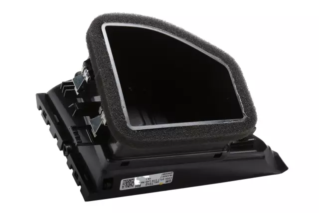 39017312 - Body: Air Vent Grille for GM Image