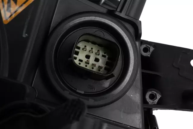 84364823 - : Composite Headlamp- PART NUMBER CHANGED TO 84129203 for Chevrolet: Camaro Image