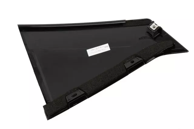 Rear Driver Side Door Window Frame Rear Applique - GM (84258762)