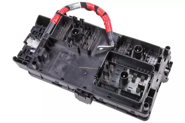 84049595 - : Front Compartment Fuse Block for Cadillac: XTS Image