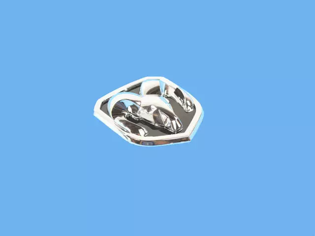 5YG82DX8AA - : Ram Head Medallion for Ram: ProMaster City Image