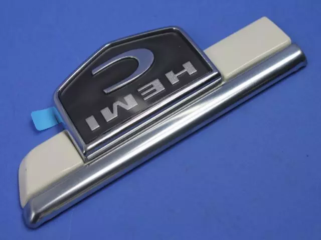 WG24XWGAD - Body: Body Side Molding for Chrysler: 300 Image