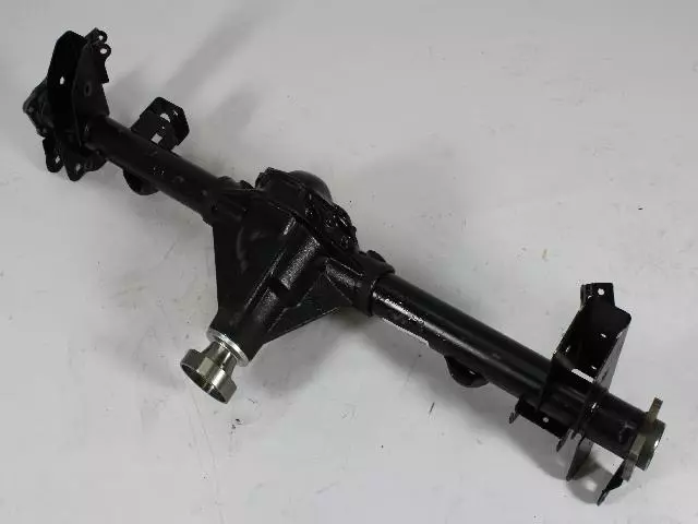 68035641AD - Rear Axle: Service Rear Axle for Jeep: Wrangler Image