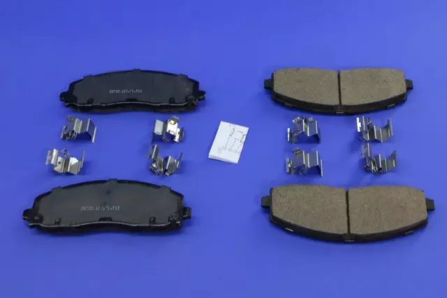 « 2AMV3163AB –  : Pad Kit pour Mopar Image »