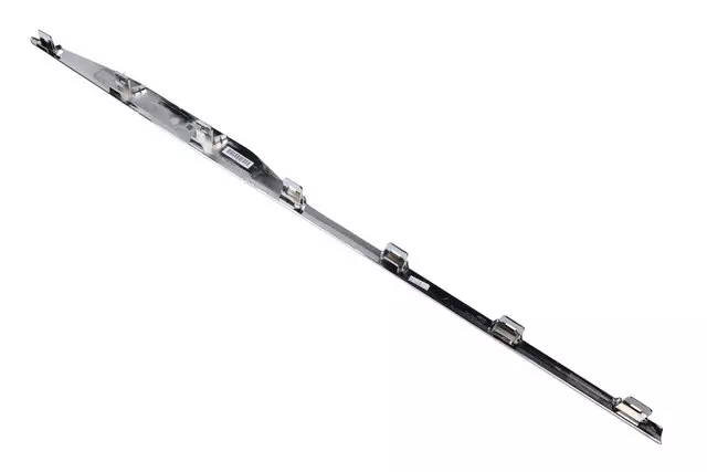 Exterior Bright Chrome Front Passenger Side Door Molding Insert - GM (84207887)