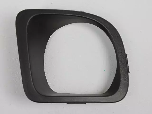 5116212AB - Electrical: Fog Lamp Bezel, Right for Chrysler: PT Cruiser Image