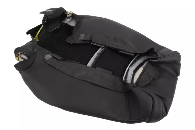 F Cover - GM (84702716)