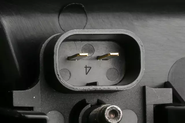 12657513 - : High Voltage Disconnect Circuit Connector Cover for Chevrolet: Spark EV Image