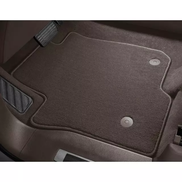 First- And Second-Row Carpeted Floor Mats - GM (84665252)