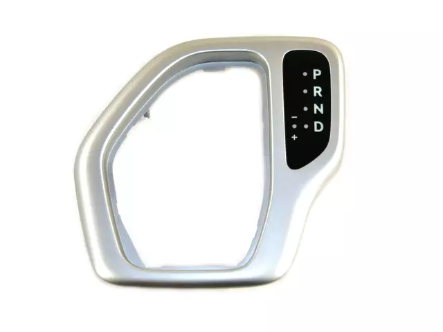 Bezel - Mopar (5YD28XSAAA)
