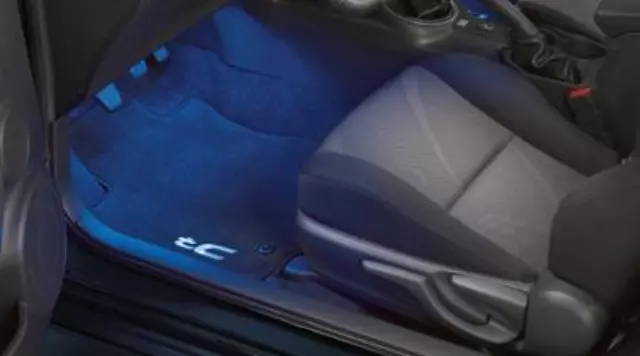 Interior Light Kit - Toyota (PT922-21111)