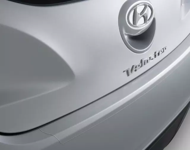 2M027ADU00 - Exterior: Rear Bumper Appliqu? for Hyundai: Genesis Coupe Image