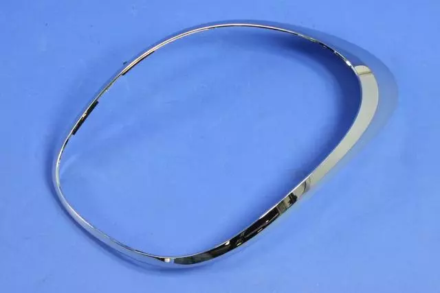 Tail Lamp Close Out, Left - Mopar (68235995AA)