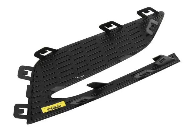 Black Driver Side Front Fog Lamp Opening Cover - GM (84095930)