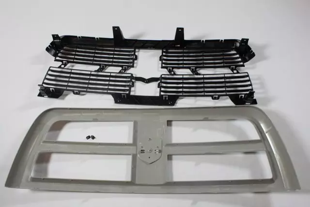 Radiator Grille - Mopar (68067722AA)