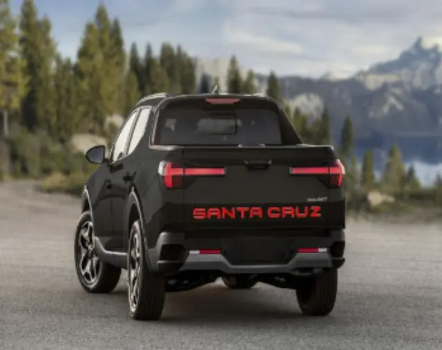 23250003RED - Exterior: 2024-2025 Hyundai Santa Cruz - Tailgate Insert - Red for Hyundai: Santa Cruz Image