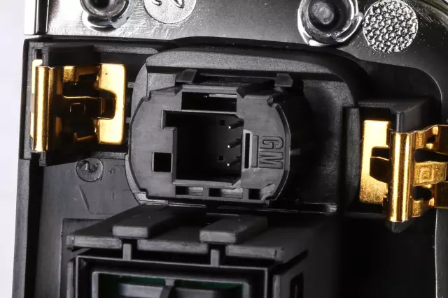 Jet Black Automatic Transmission Shift Lever Knob - GM (26203506)