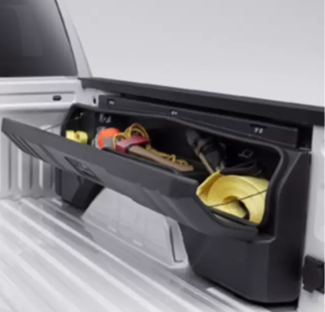 84895868 - Serviceable Components: Service Component For Tool Box W/Codeable Key for Chevrolet: Silverado 1500 | GMC: Sierra 1500 Image