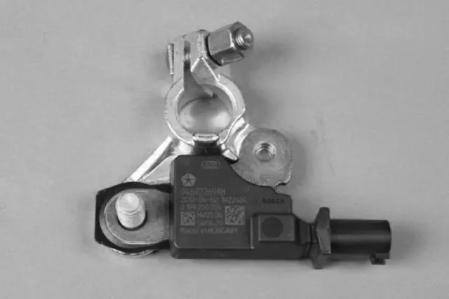 4692269AI - Electrical: Battery Sensor for Chrysler: 200, 300 | Dodge: Challenger, Charger, Journey, Viper | Jeep: Cherokee, Wrangler, Wrangler JK | Ram: 1500, 2500, 3500 | SRT: Viper Image