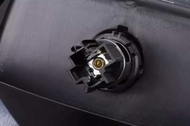 Jet Black Front Floor Console Trim Plate - GM (20847494)