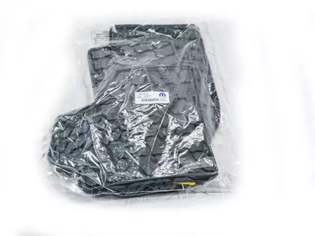 Mat Kit - Mopar (82210784AB)