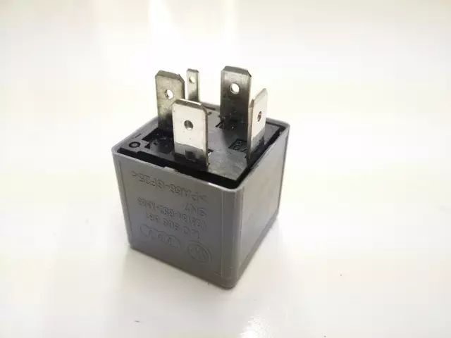1J0906381 - Electrical: Power Relay for Volkswagen: Beetle Image