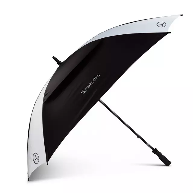 Mer 62in Cyclone Umbrella Black - Mercedes-Benz (1445335-00)
