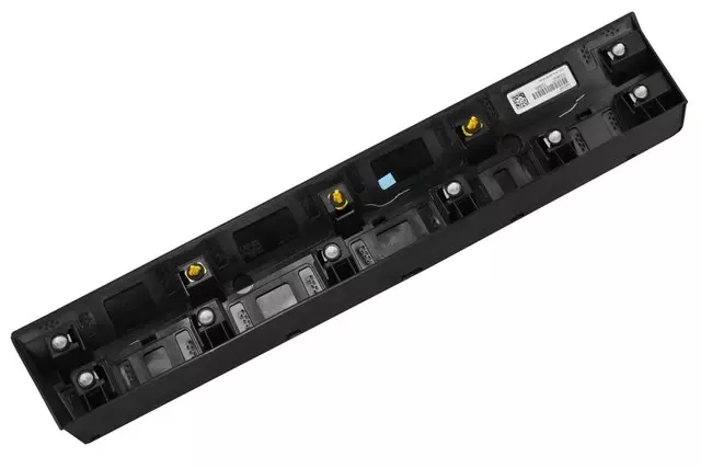 85617332 - Body: Lower Molding for Cadillac: XT5 Image