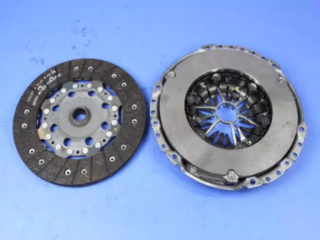 Pressure Plate And Disc Clutch Kit - Mopar (53010358AC)