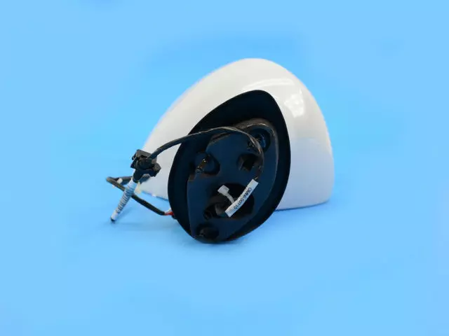 Outside Rearview Mirror, Right - Mopar (1GD72JWDAE)